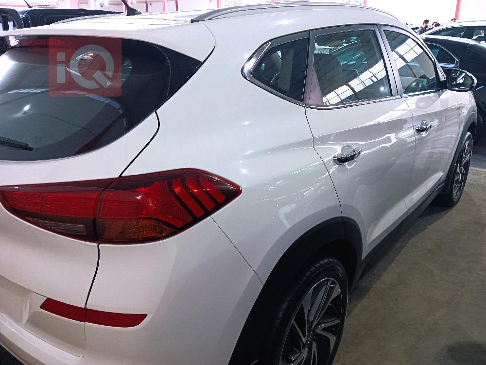 هیوندای تۆکسۆن